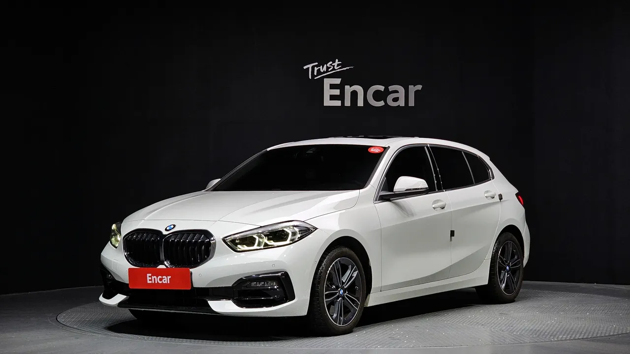 2024 BMW 1-Series 120i Sports