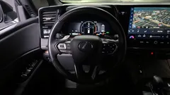 2025 Lexus LM 500h Royal — фото 13