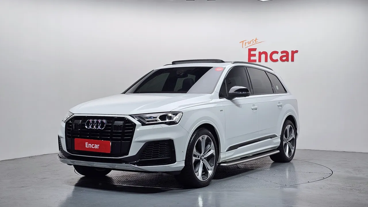 2022 Audi Q7 55 TFSI Quattro Premium