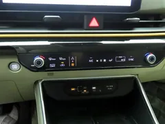2024 Kia Canival 7-Seater Signature, чёрный — фото 9