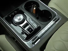 2024 Kia Canival 7-Seater Signature, чёрный — фото 10