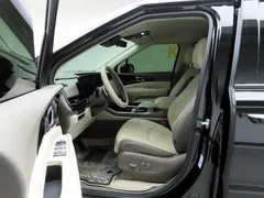2024 Kia Canival 7-Seater Signature, чёрный — фото 15