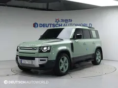 2023 Land Rover Defender 110 D300 75th Edition — фото 11