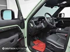 2023 Land Rover Defender 110 D300 75th Edition — фото 15