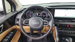 2023 Kia Carnival Diesel 9-Seater Prestige — фото 13