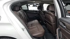 2023 BMW 5-Series 530i xDrive Luxury — фото 12