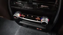 2023 BMW 5-Series 530i xDrive Luxury — фото 19