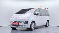 2023 Hyundai Staria Cargo 5-Seater — фото 1