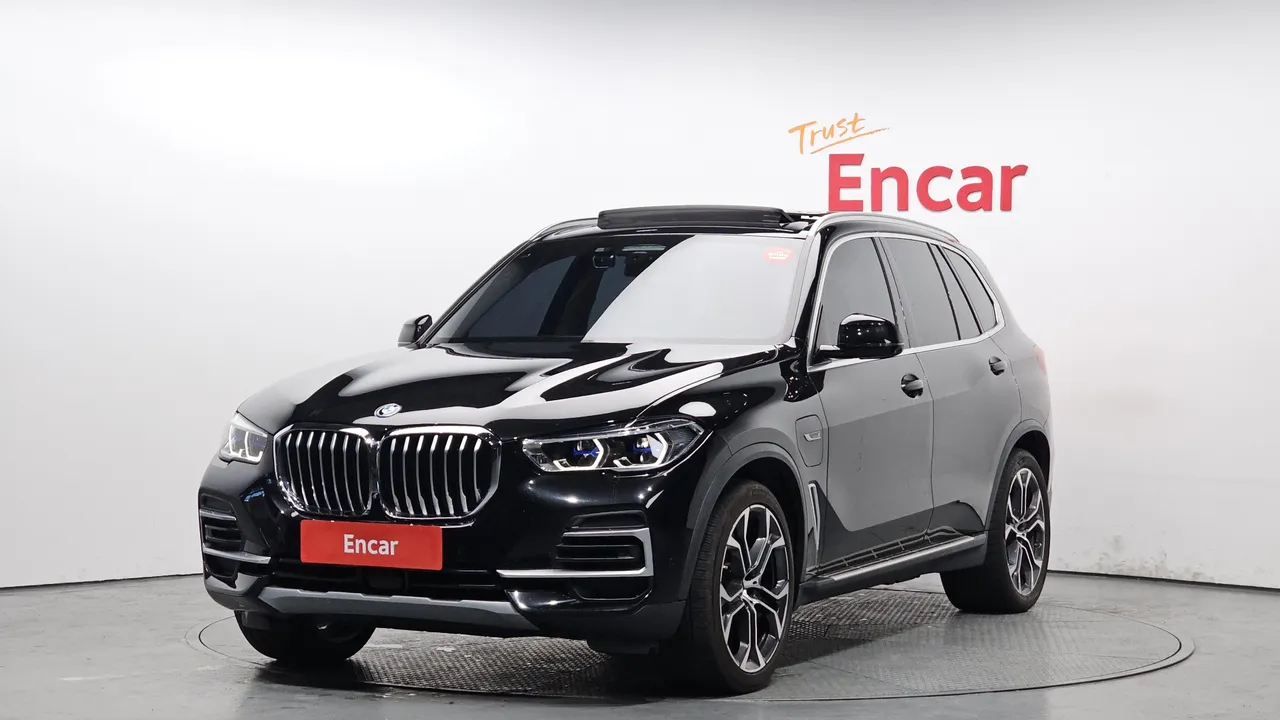 2022 BMW X5 xDrive 45e xLine