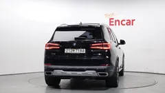 2022 BMW X5 xDrive 45e xLine — фото 4