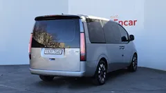 2023 Hyundai Staria 4WD Lounge 9-Seater — фото 2