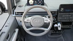 2023 Hyundai Staria 4WD Lounge 9-Seater — фото 13