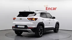 2022 ChevroletGMDaewoo Trailblazer 1.3 Turbo 2WD, белый — фото 2