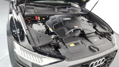 2023 Audi Q8 55 TFSI Quattro Premium, чёрный — фото 6