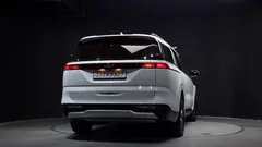 2023 Kia Carnival Diesel 9-Seater Prestige — фото 4