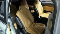 2023 Kia Carnival Diesel 9-Seater Prestige — фото 12