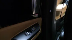 2023 Kia Carnival Diesel 9-Seater Prestige — фото 18