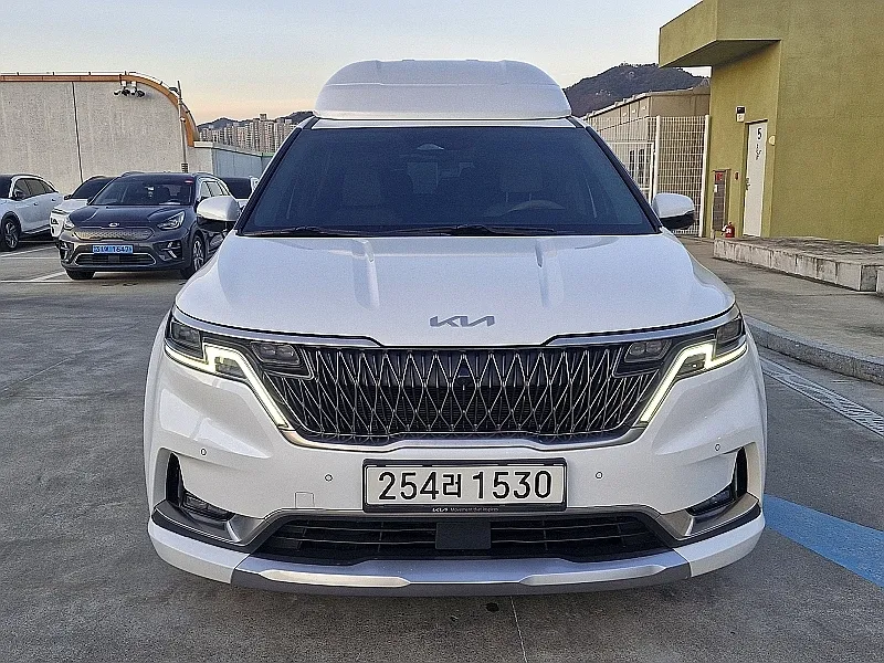 2022 Kia Carnival Gasoline 4-Seater Hi-Limousine
