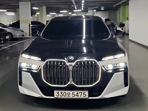 2023 BMW 7-Series 750e xDrive M Sport