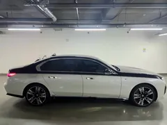 2023 BMW 7-Series 750e xDrive M Sport — фото 6