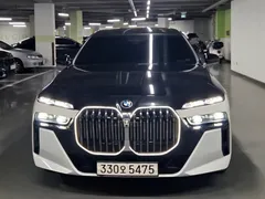 2023 BMW 7-Series 750e xDrive M Sport — фото 12