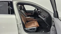 2024 BMW 5-Series 530i xDrive — фото 10