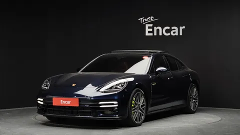 2023 Porsche Panamera 2.9 AWD E-Hybrid Platinum Edition