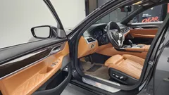 2022 BMW 7-Series 730d xDrive Design Pure Excellence, серый — фото 10