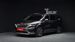 2023 Kia Carnival Diesel 9-Seater Noblesse — фото 1