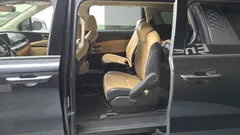 2023 Kia Carnival Diesel 9-Seater Noblesse — фото 11