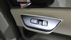 2022 Kia Carnival Diesel 11-Seater Prestige — фото 19