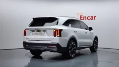 2024 Kia Sorento Gasoline 2.5T 2WD — фото 2