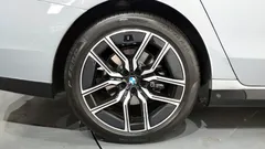 2023 BMW 7-Series 740i sDrive M Sport Individual — фото 5