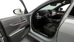 2023 BMW 7-Series 740i sDrive M Sport Individual — фото 10