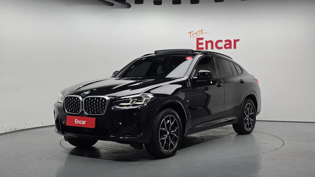 2022 BMW X4 xDrive20i M Sport