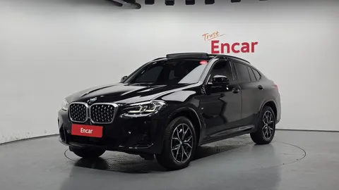 2022 BMW X4 xDrive20i M Sport