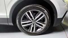 2023 Volkswagen Tiguan 2.0 TSI Prestige, белый — фото 5