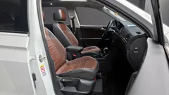 2023 Volkswagen Tiguan 2.0 TSI Prestige, белый — фото 11