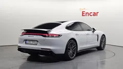 2023 Porsche Panamera 2.9 AWD E-Hybrid Platinum Edition — фото 2