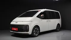 2022 Hyundai Staria 4WD Lounge 9-Seater, белый — фото 1