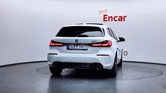 2022 BMW 1-Series 120i Sports — фото 4