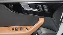 2022 Audi A4 40 TFSI Premium, белый — фото 12