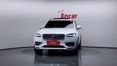 2023 Volvo XC90 T8 Ultimate Bright Hybrid — фото 3