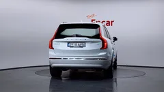 2023 Volvo XC90 T8 Ultimate Bright Hybrid — фото 4