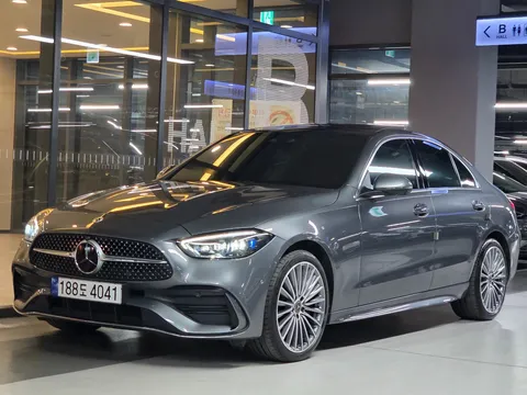 2022 Mercedes-Benz C-Class C300 AMG Line