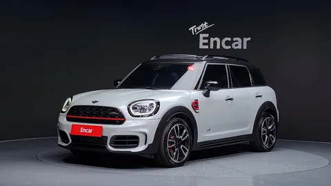 2022 Mini Countryman JCW