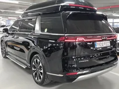 2023 Kia Carnival Gasoline 7-Seater Hi-Limousine — фото 6