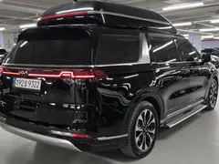 2023 Kia Carnival Gasoline 7-Seater Hi-Limousine — фото 8