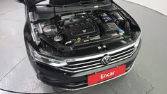 2022 Volkswagen Passat 2.0 TDI Prestige — фото 6