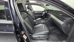 2022 Volkswagen Passat 2.0 TDI Prestige — фото 10